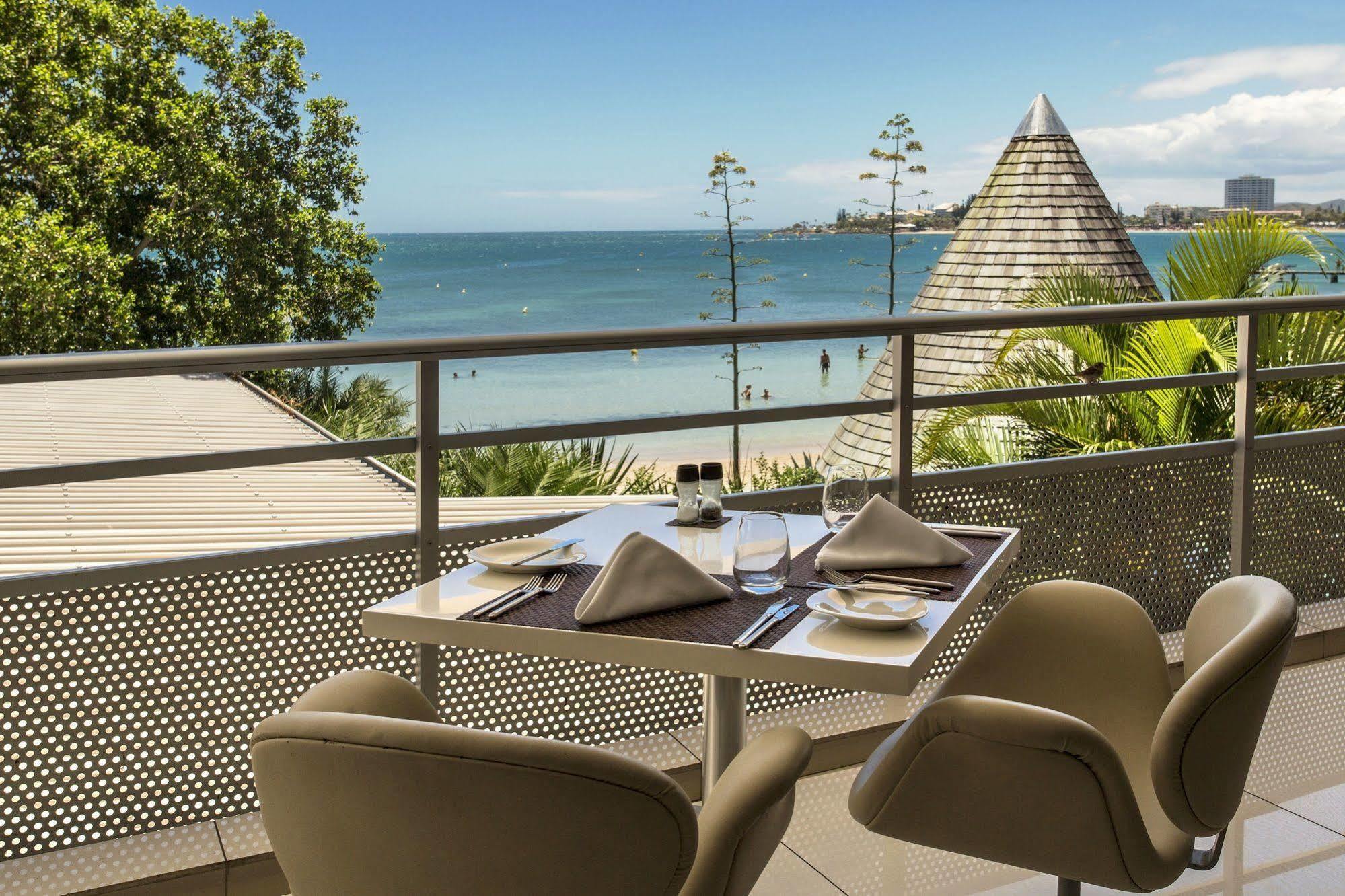Chateau Royal Beach Resort & Spa, Noumea Exterior foto